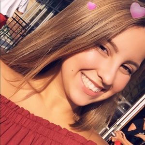 Meet your Posher, Abby